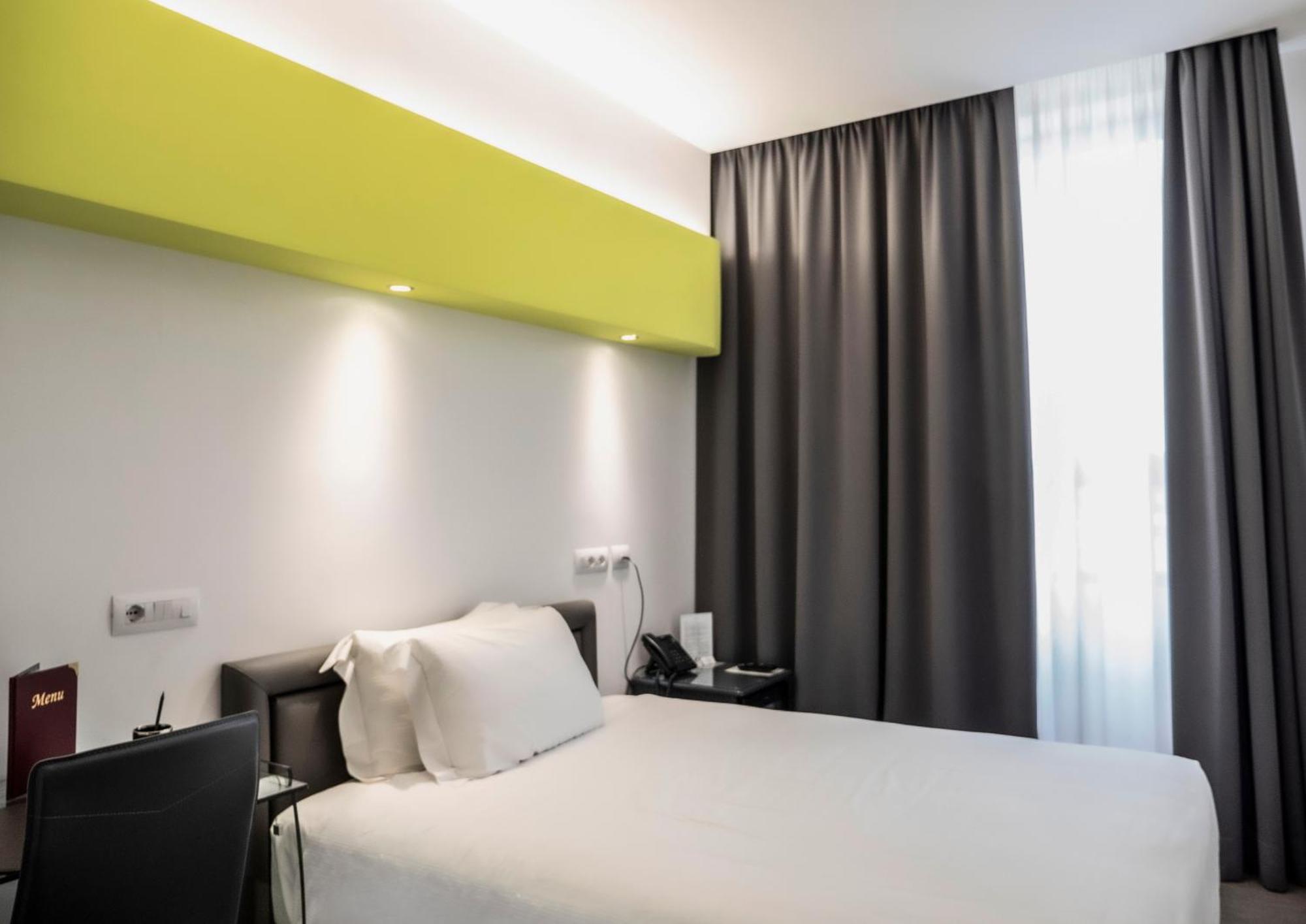 Loto Business Hotel โรม ภายนอก รูปภาพ