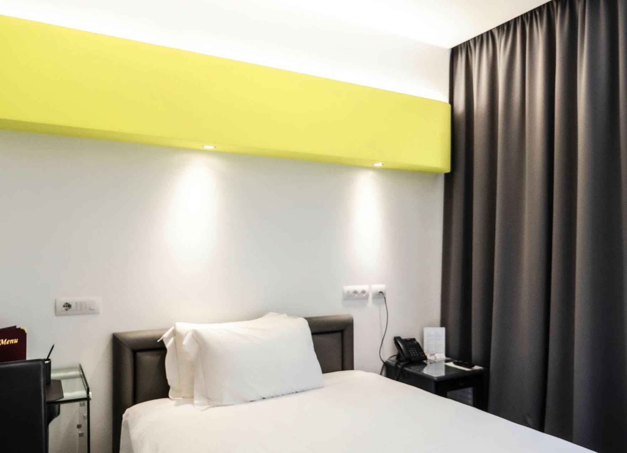 Loto Business Hotel โรม ภายนอก รูปภาพ